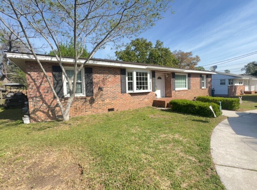 6513 Somerset Dr in Myrtle Beach, SC - Building Photo