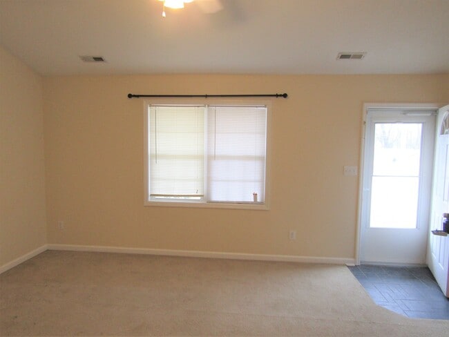 205 Stag Ct in Hubert, NC - Building Photo - Building Photo