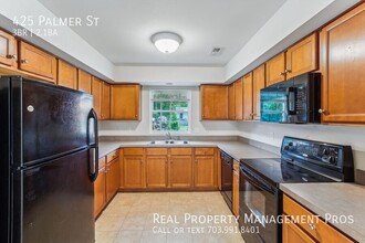 425 Palmer St in Fredericksburg, VA - Building Photo - Building Photo