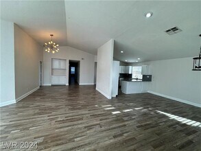 9709 Horizon Hills Dr in Las Vegas, NV - Building Photo - Building Photo