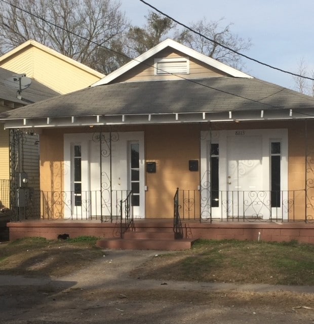 property at 8813 Edinburgh St