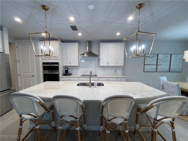 property at 4676 Arboretum Cir