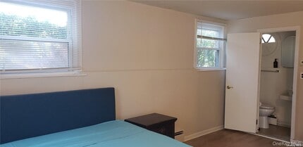 430 Main St in Huntington, NY - Building Photo - Building Photo