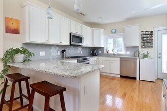 88 Josephine Ave in Somerville, MA - Building Photo - Building Photo