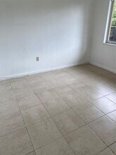 585 NW 15th St in Florida City, FL - Building Photo - Building Photo