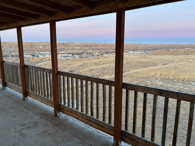 property at 425 8th Ave W