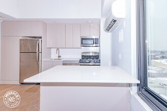 594 Bushwick Ave in Brooklyn, NY - Building Photo - Building Photo