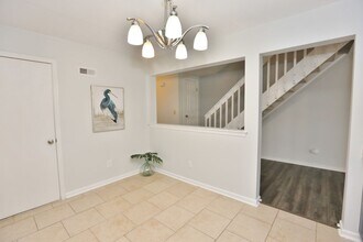 1519 Sword Dancer Dr in Virginia Beach, VA - Building Photo - Building Photo