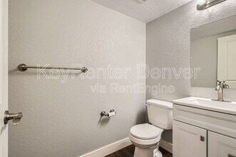 2103 W Harvard Ave in Englewood, CO - Building Photo - Building Photo