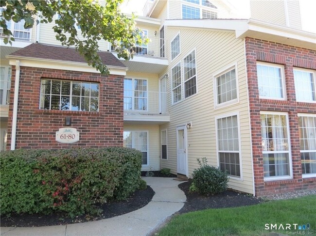 property at 74 Carriage Crossing Ln