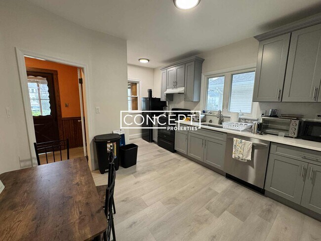 property at 100 W Adams St