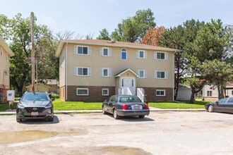 Ashland Park II Apartments in Ashland, NE - Building Photo - Building Photo