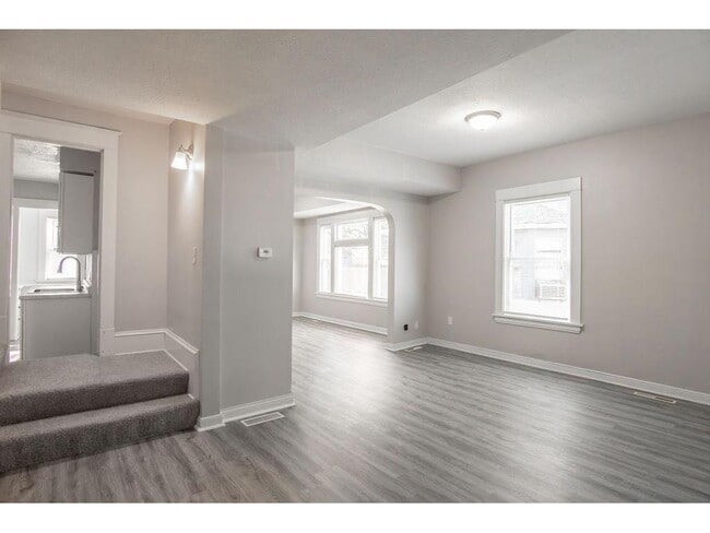 1606 Concordia Ave in St. Paul, MN - Building Photo - Building Photo