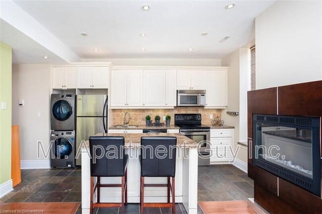 property at 283 King St E