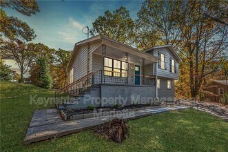 1056 Azalea Cir NE in Marietta, GA - Building Photo - Building Photo