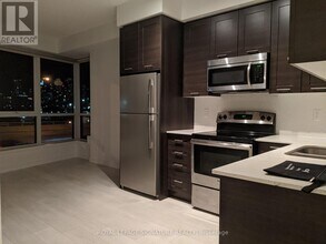 50 Bruyeres Mews in Toronto, ON - Building Photo - Building Photo