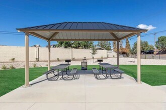 148 Buford Rd in Socorro, TX - Building Photo - Building Photo