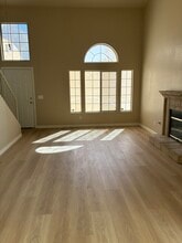 215 Oro Canyon St in Henderson, NV - Building Photo - Building Photo