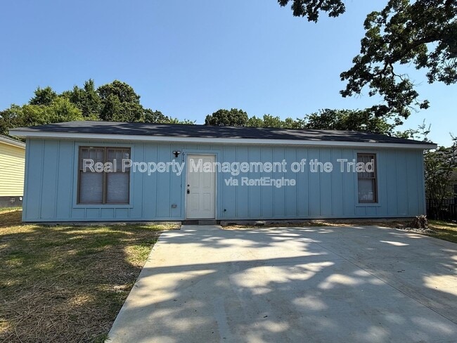 property at 617 Ross Ave