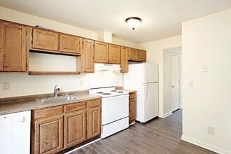 2455 Whitney Ct in Charlottesville, VA - Building Photo - Building Photo