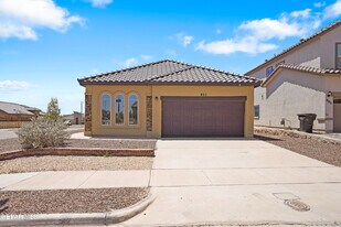 901 Betton Pl in El Paso, TX - Building Photo
