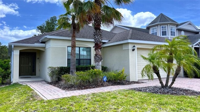 2197 Victoria Dr in Davenport, FL - Building Photo - Building Photo