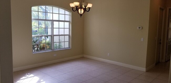 414 SW Cherryhill Rd in Port St. Lucie, FL - Building Photo - Building Photo
