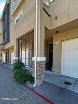 3050 Sterling Ridge Cir in Sparks, NV - Building Photo