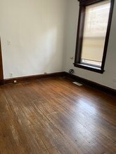 2744 N Kimball Ave in Chicago, IL - Building Photo - Building Photo