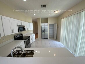 7423 Wescott Terrace in Greenacres, FL - Building Photo - Building Photo