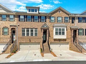 4129 Townsend Ln in Dunwoody, GA - Building Photo