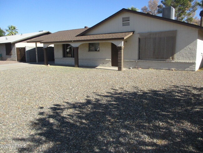 6133 S College Ave in Tempe, AZ - Building Photo - Building Photo