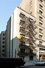 28 W 26th St in New York, NY - Foto de edificio - Building Photo