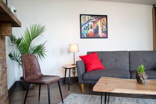 1424 Pleasant St in Cincinnati, OH - Building Photo