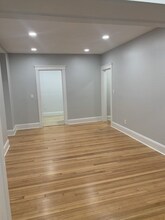 40 Chester St, Unit 9 in Boston, MA - Foto de edificio - Building Photo