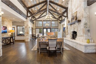 2819 S Lakeline Blvd-Unit -89798-1177 in Cedar Park, TX - Building Photo - Building Photo
