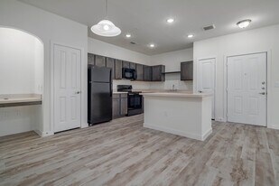 Bristol at Somerset in Von Ormy, TX - Building Photo