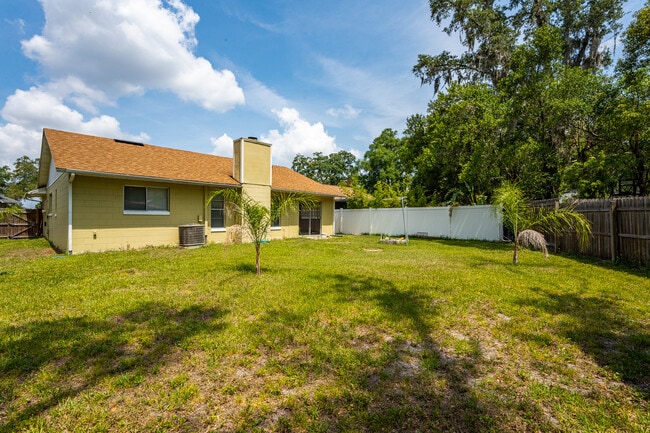 3504 Superior Ct in Orlando, FL - Building Photo - Building Photo