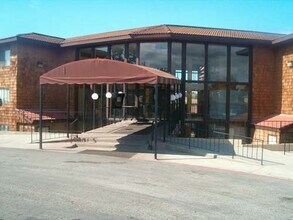 375 Clifford Ave in Watsonville, CA - Building Photo - Building Photo