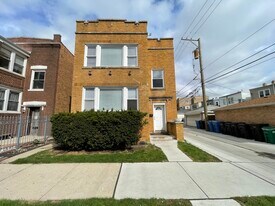 3615 N Troy St in Chicago, IL - Building Photo