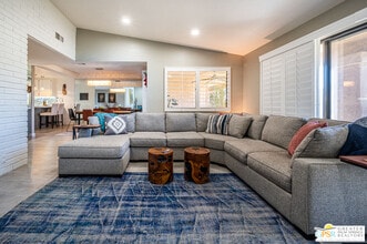 99 Camino Arroyo N in Palm Desert, CA - Building Photo - Building Photo