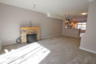 15236-15236 36 Ave in Surrey, BC - Building Photo - Building Photo