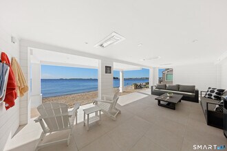 14 Cockenoe Dr in Westport, CT - Building Photo - Building Photo