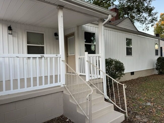 property at 416 N Court St