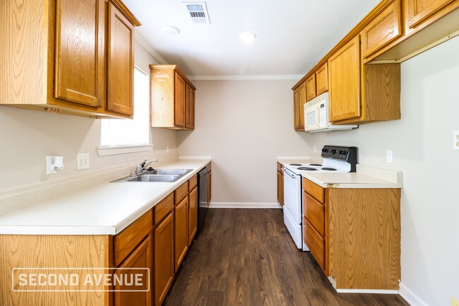 property at 110 Maplewood Dr