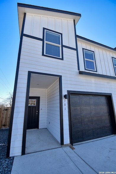 6202 Oakridge Dr in San Antonio, TX - Foto de edificio - Building Photo