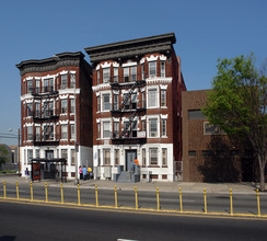 1203 Broad St in Newark, NJ - Building Photo - Building Photo