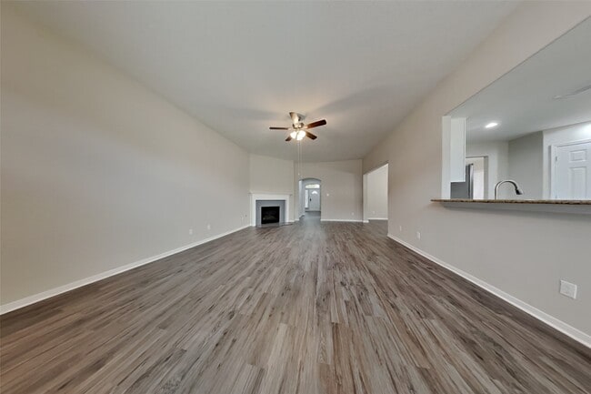 15402 Streetcar Ct in Cypress, TX - Building Photo - Building Photo