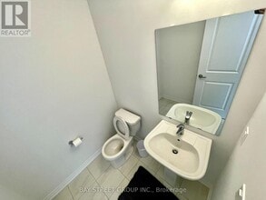 11814 Tenth Line in Whitchurch-Stouffville, ON - Building Photo - Building Photo