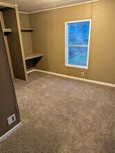 1831 Perrysville Rd in Danville, IL - Building Photo - Building Photo